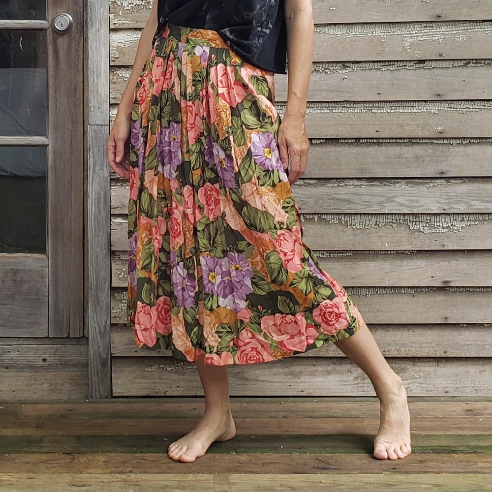VTG Floral Midi Skirt